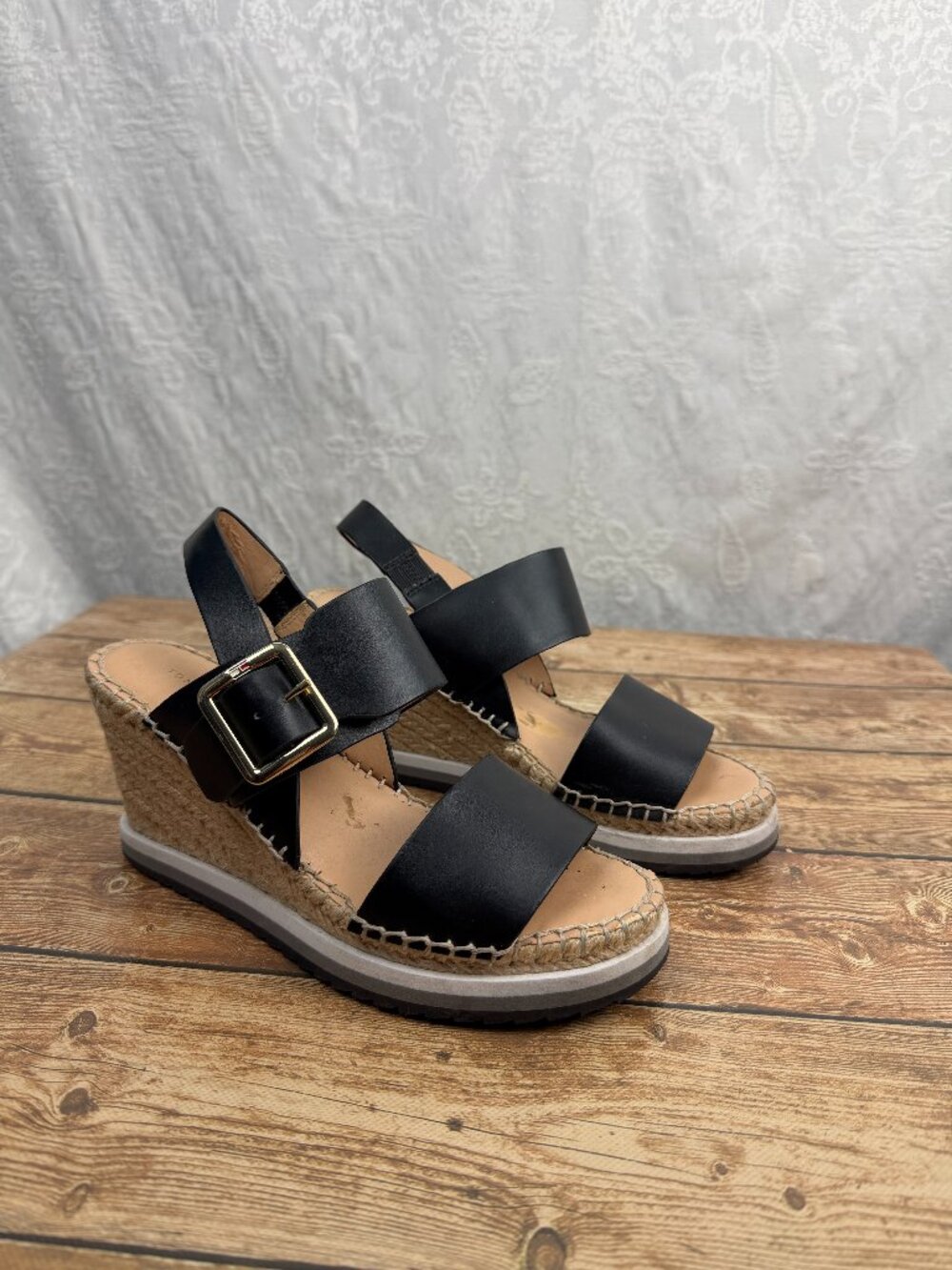 Tommy Hilfiger Women’s Size 6 Black Espadrille Wedge Sandals Bow Ankle Strap